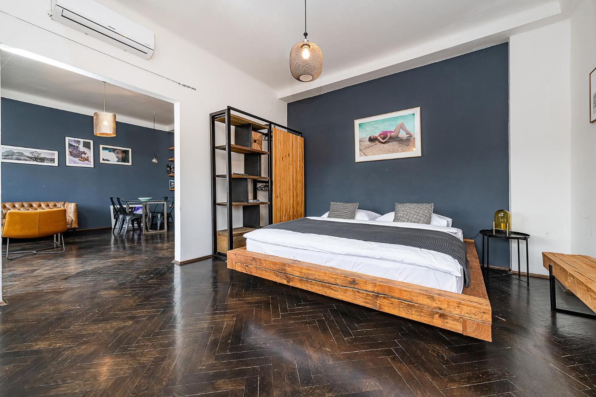 Floor Industrial With A River View Appartamento *